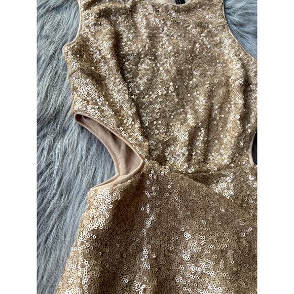 Forever 21 Blouse Sz M Nude Metallic Sequin Top Party Peplum Glitter Glam Cutout - Picture 4 of 10